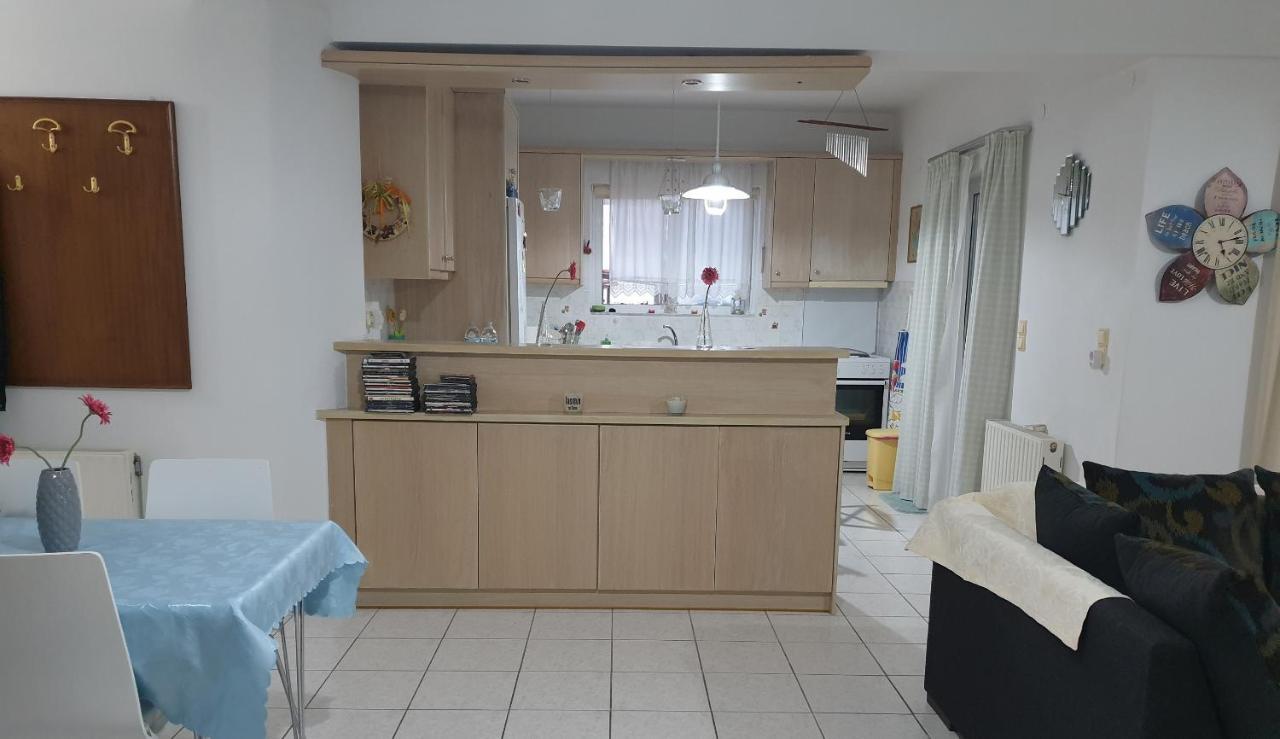 Spacious With Large Balcony Héraklion